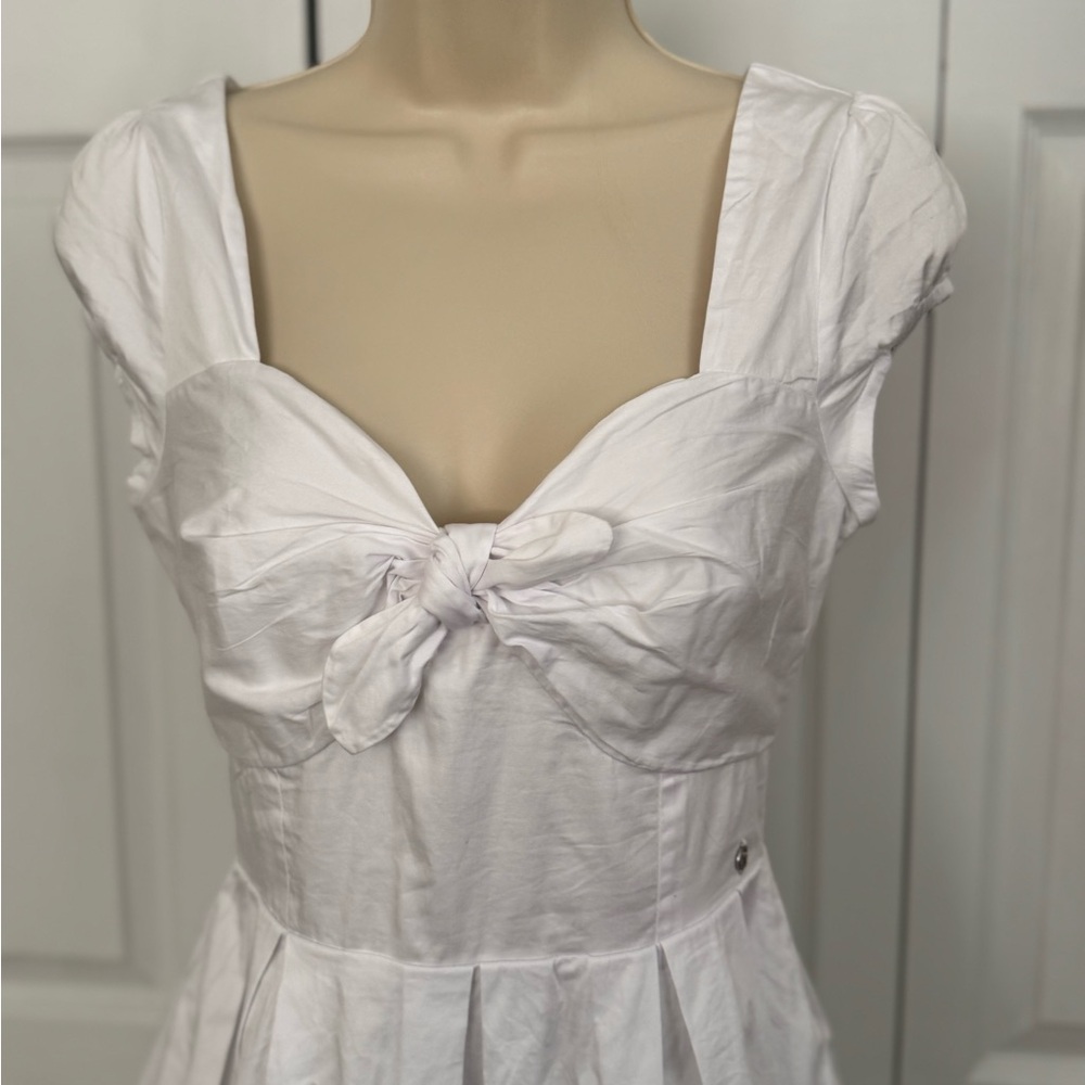 Guess Karida Cap-Sleeve Flared Dress - Picture 10 of 15